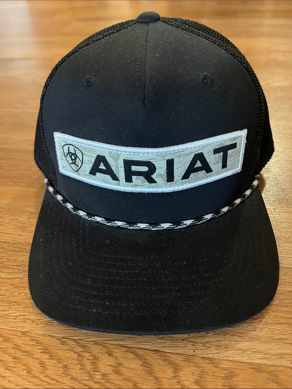 Ariat flex fit hat